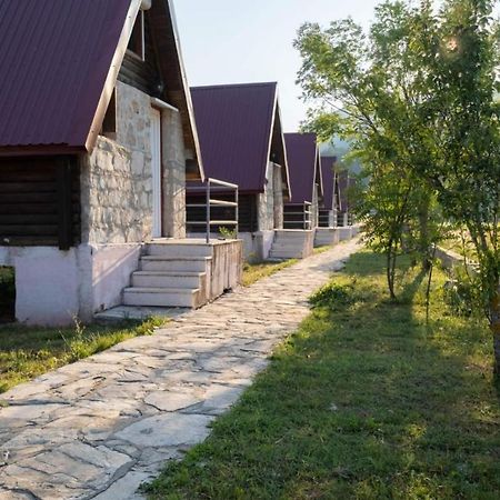 Etno Selo Bastadur Cetinje Bagian luar foto